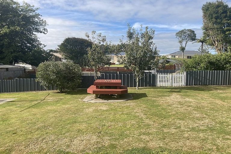 Photo of property in 5 Page Street, Stratford, 4332