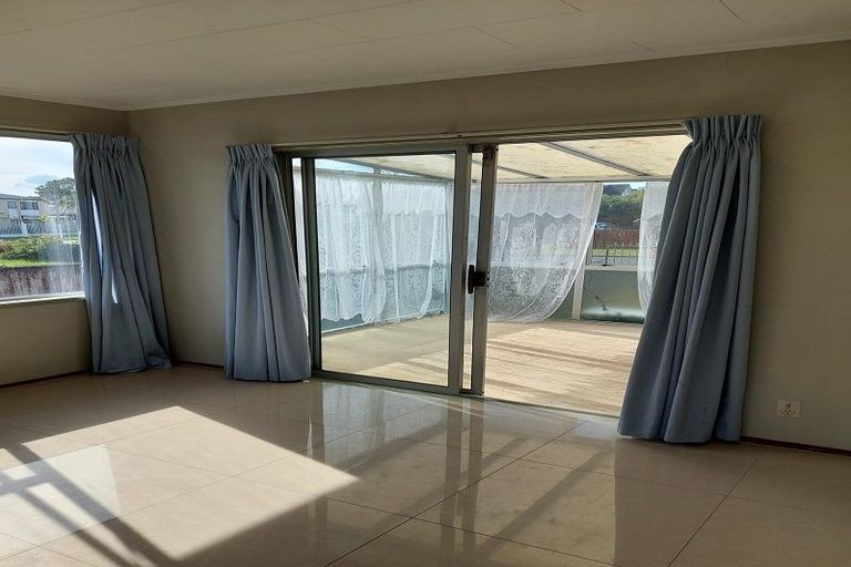 Photo of property in 108 Hillcrest Road, Papatoetoe, Auckland, 2025