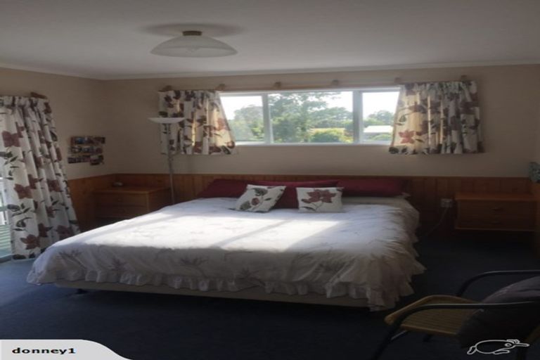 Photo of property in 15 Milsom Place, Te Puke, 3119