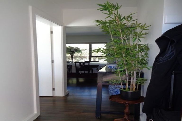 Photo of property in 183 Wairakei Road, Bryndwr, Christchurch, 8053