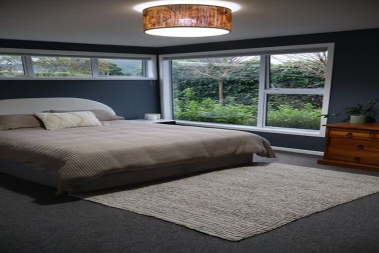 Photo of property in 12 Kukupa Grove, Heretaunga, Upper Hutt, 5018