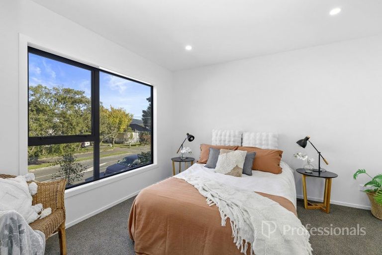 Photo of property in 1/104 Martin Street, Wallaceville, Upper Hutt, 5018