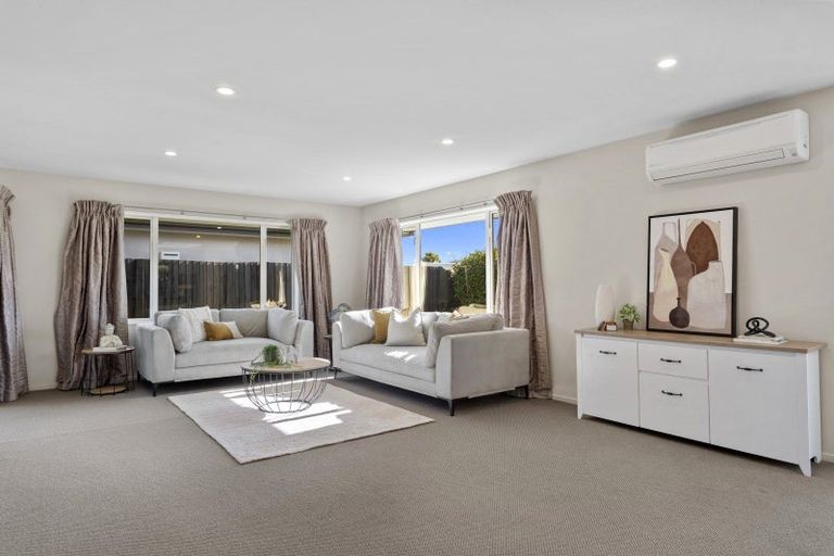 Photo of property in 15 Hampstead Close, Rangiora, 7400