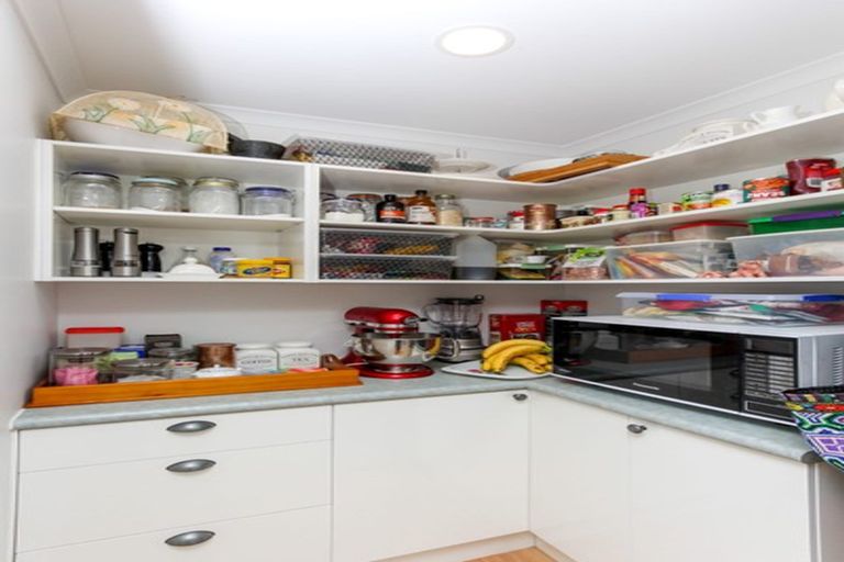 Photo of property in 55 Brecon Road S, Stratford, 4332