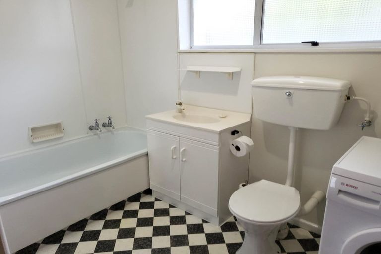 Photo of property in 1/63 Geraldine Street, Edgeware, Christchurch, 8013