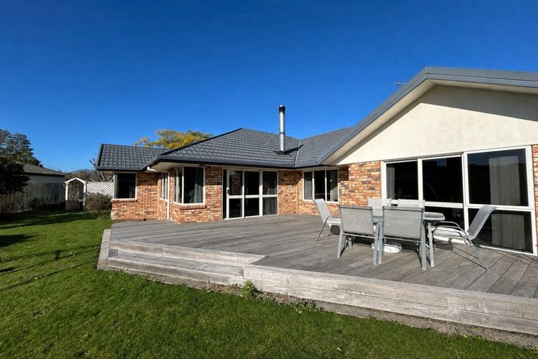 Photo of property in 19 Stagg Place, Brightwater, 7022