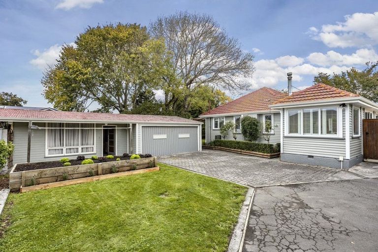 Photo of property in 197a Main North Road, Redwood, Christchurch, 8051
