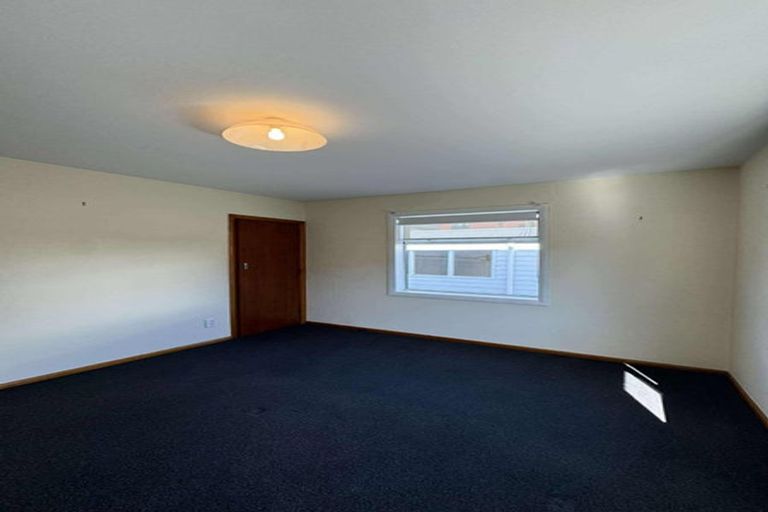 Photo of property in 1/20 Donald Place, St Albans, Christchurch, 8014