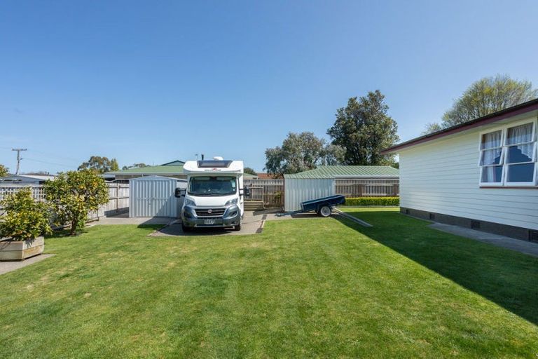 Photo of property in 27 Ruahine Street, Dannevirke, 4930
