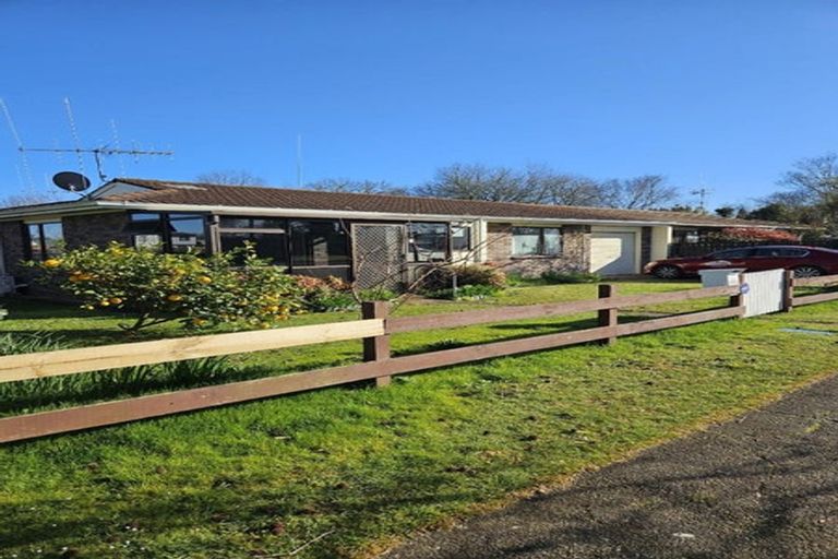 Photo of property in 273 Shakespeare Street, Leamington, Cambridge, 3432