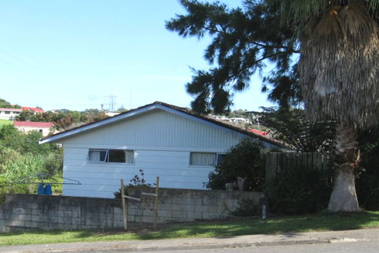 Photo of property in 69 Redwood Drive, Massey, Auckland, 0614