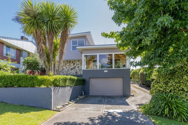 Photo of property in 22 Kawiu Road, Levin, 5510