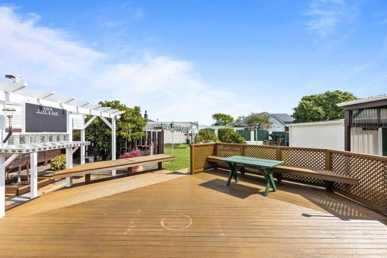 Photo of property in 208 Carrington Street, Vogeltown, New Plymouth, 4310