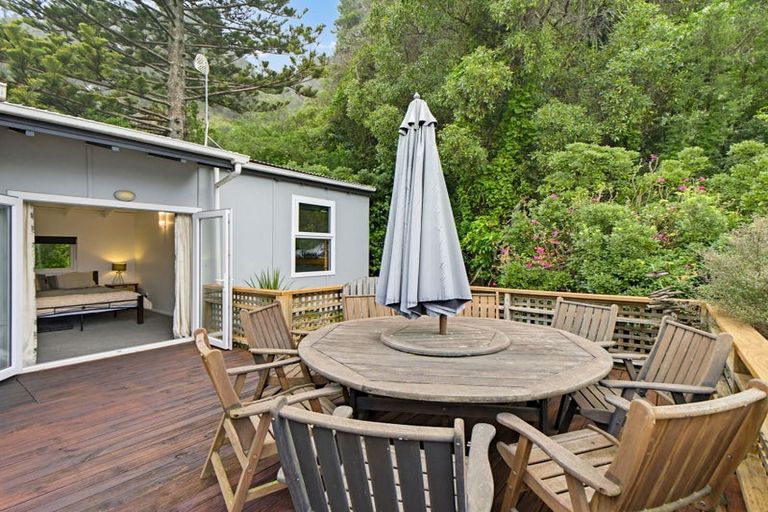 Photo of property in 42 Moody Street, Gore Bay, Cheviot, 7383