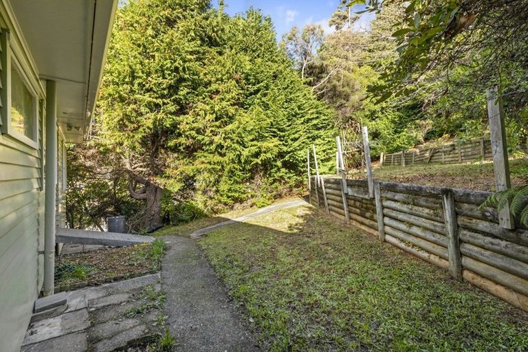 Photo of property in 47 Fraser Street, Wainuiomata, Lower Hutt, 5014