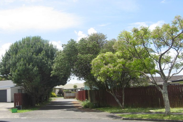 Photo of property in 1/9 Barcroft Place, Clendon Park, Auckland, 2103