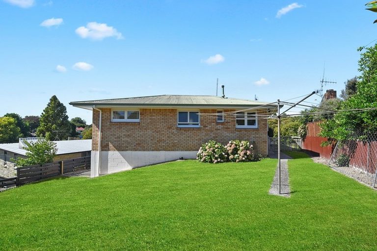 Photo of property in 61 Casey Avenue, Fairfield, Hamilton, 3214