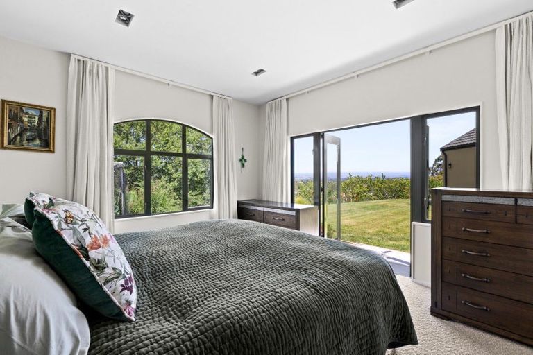 Photo of property in 100 Kopanga Road, Havelock North, 4130