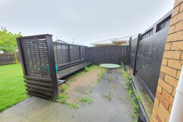 Photo of property in 2/27 King Edward Avenue, Papakura, 2110