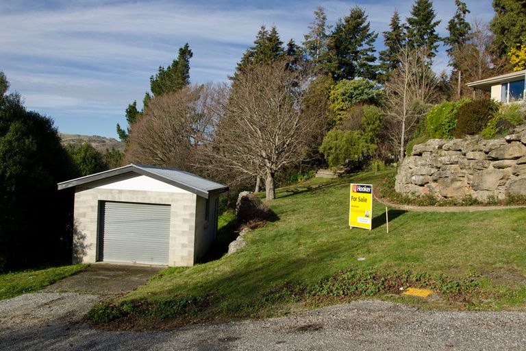 Photo of property in 8 Edinburgh Street, Roxburgh, 9500