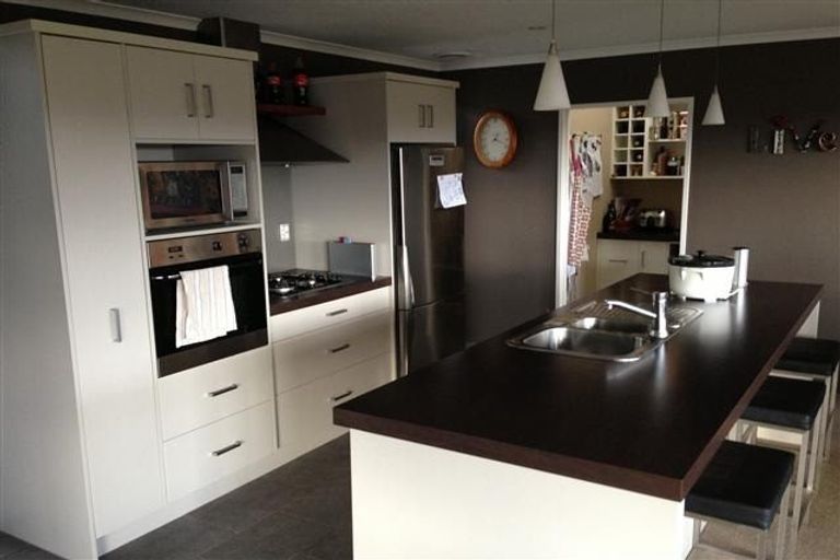 Photo of property in 14 Portobello Way, Huntington, Hamilton, 3210