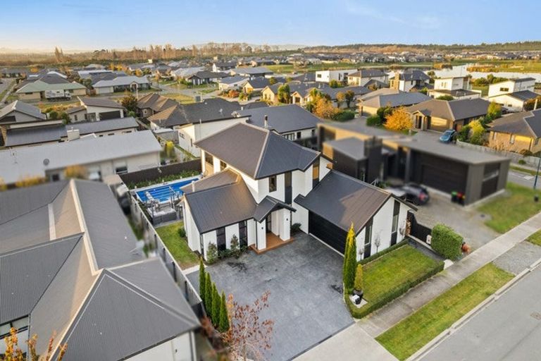 Photo of property in 8 Chimera Street, Pegasus, 7612