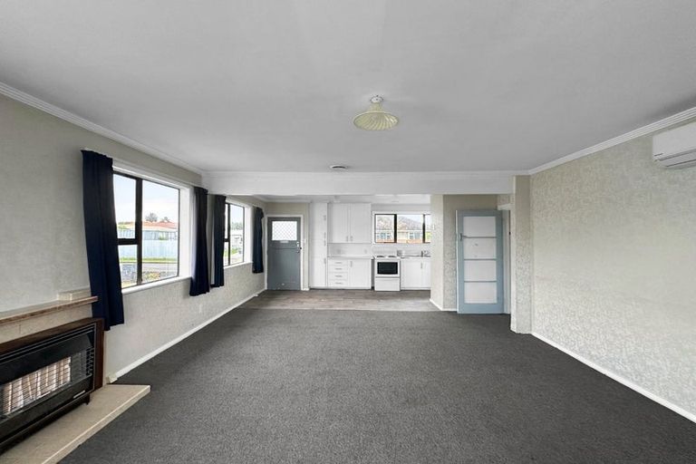 Photo of property in 64 Puriri Street, Gonville, Whanganui, 4501