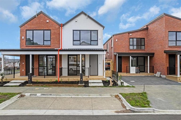 Photo of property in 14 Waimarie Drive, Karaka, 2578