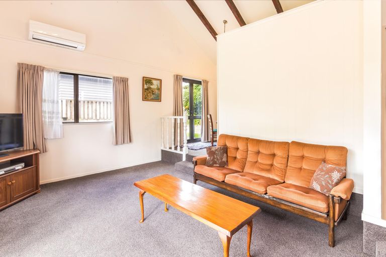 Photo of property in 187b Tamamutu Street, Taupo, 3330