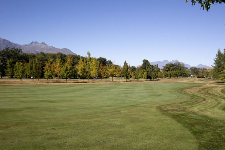 Photo of property in Millbrook Resort, 5 Malaghans Ridge, Arrowtown, 9371