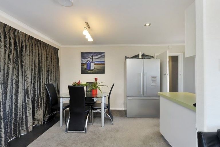 Photo of property in 28 Marlowe Street, Stoke, Nelson, 7011