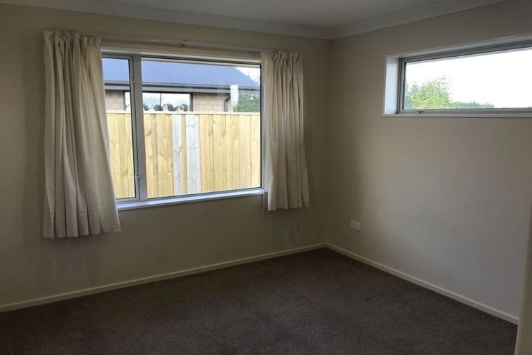 Photo of property in 16 Mclenaghan Road, Rolleston, 7614