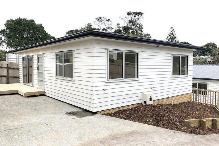 Photo of property in 40b Chippendale Crescent, Birkdale, Auckland, 0626