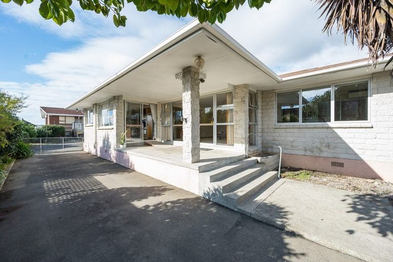 Photo of property in 32 Exeter Street, Stoke, Nelson, 7011