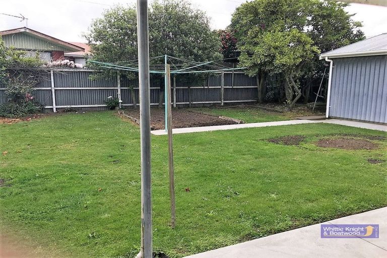 Photo of property in 65 Boston Avenue, Hornby, Christchurch, 8042