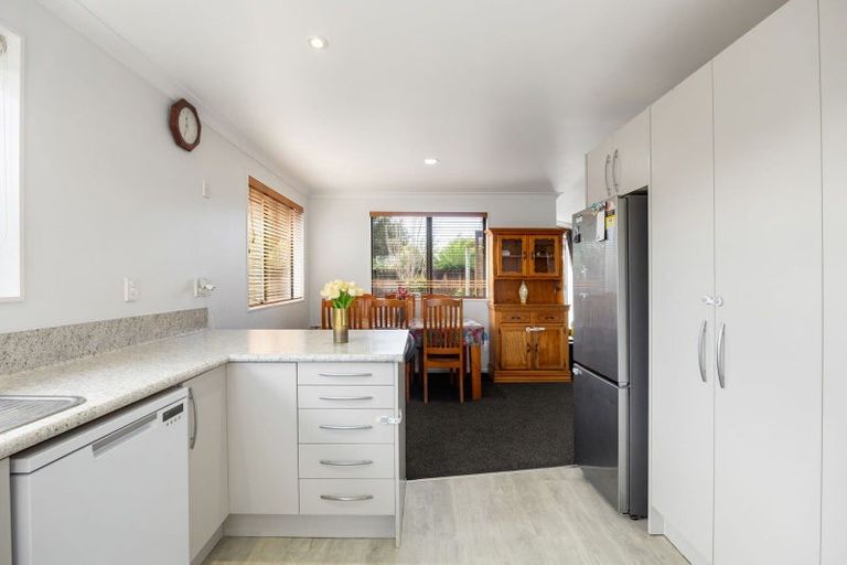 Photo of property in 1042a Heaphy Terrace, Fairfield, Hamilton, 3214