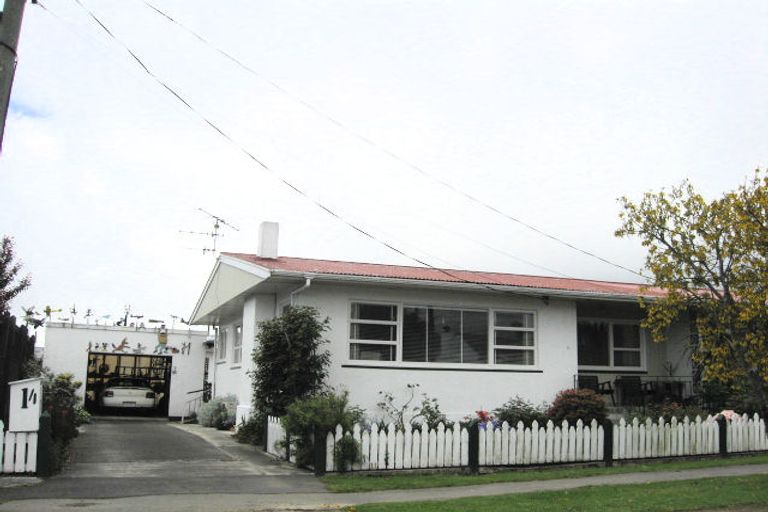 Photo of property in 1 Marsden Road, Stoke, Nelson, 7011