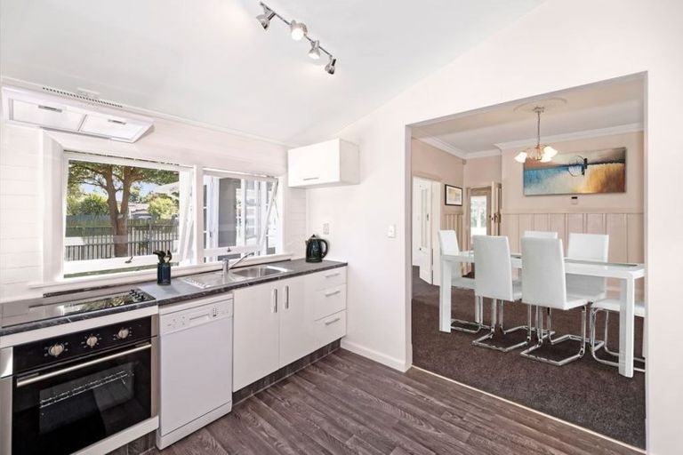 Photo of property in 232 Westminster Street, Mairehau, Christchurch, 8013