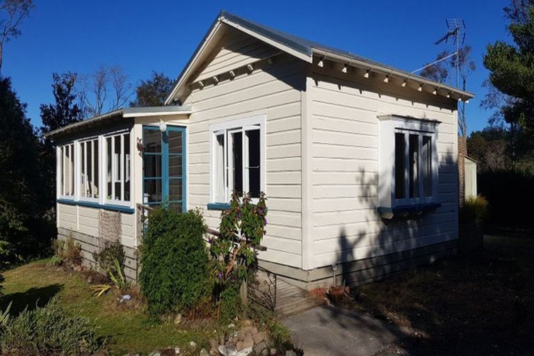 Photo of property in 707 Norfolk Road, Upper Plain, Carterton, 5791