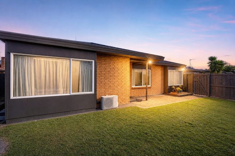 Photo of property in 45a Sandwich Road, St Andrews, Hamilton, 3200