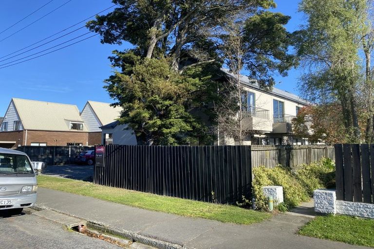 Photo of property in 1/59 Brockworth Place, Riccarton, Christchurch, 8011