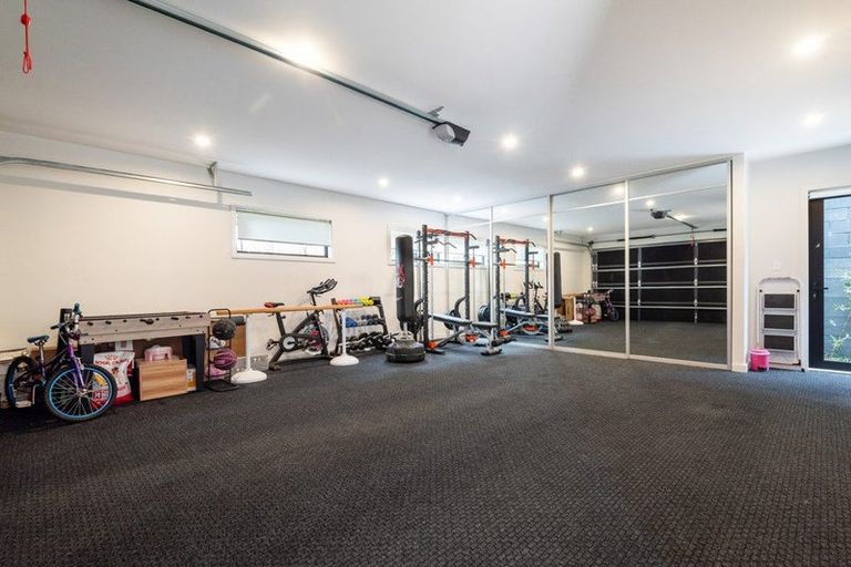 Photo of property in 61a Castor Bay Road, Castor Bay, Auckland, 0620