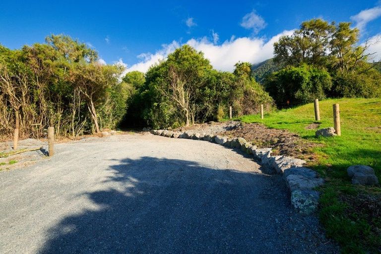Photo of property in Mount Fyffe Road, Kaikoura Flat, Kaikoura, 7371