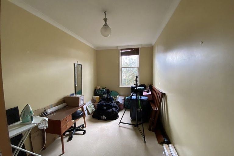 Photo of property in 174 Tasman Street, Mount Cook, Wellington, 6021