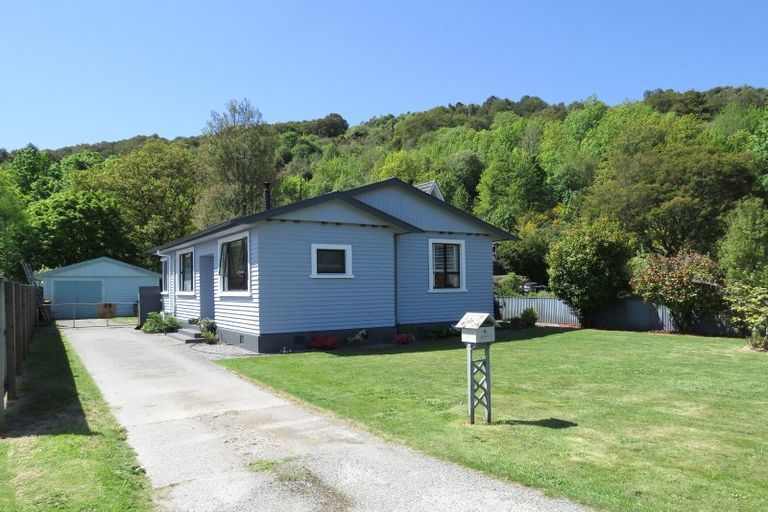 Photo of property in 4 Munson Street, Reefton, 7830