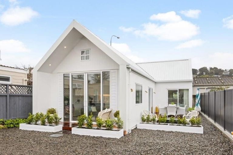 Photo of property in 105a Waghorne Street, Ahuriri, Napier, 4110