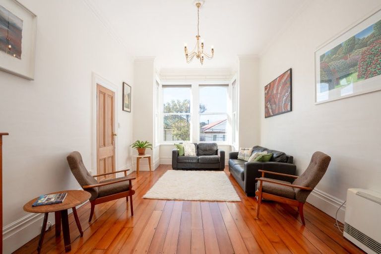 Photo of property in 62 Wright Street, Mount Cook, Wellington, 6021