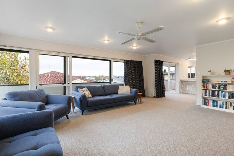Photo of property in 12a Northview Lane, Nawton, Hamilton, 3200