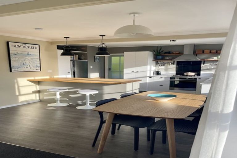 Photo of property in 48 Collier Avenue, Karori, Wellington, 6012