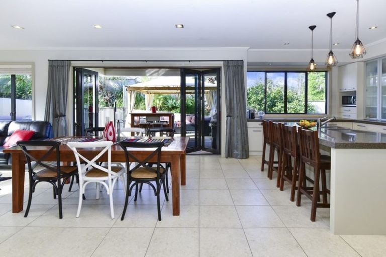 Photo of property in 110 Cyril French Drive, Flat Bush, Auckland, 2016